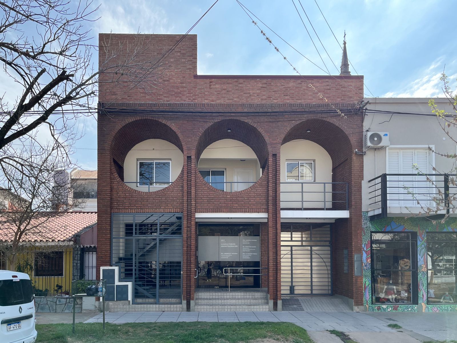Fachada del edificio Departamentos Plaza
